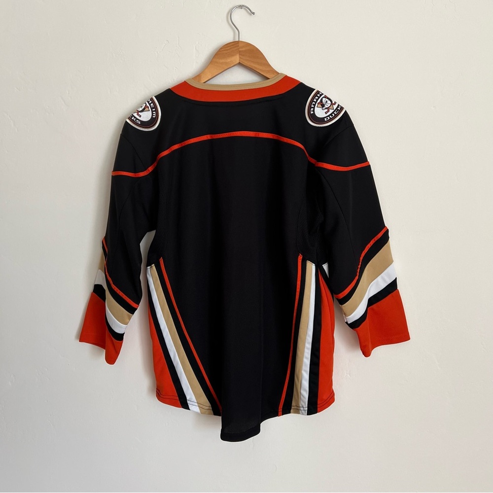 Anaheim Ducks Fanatics Black Breakaway Home Jersey - Picture 6 of 8